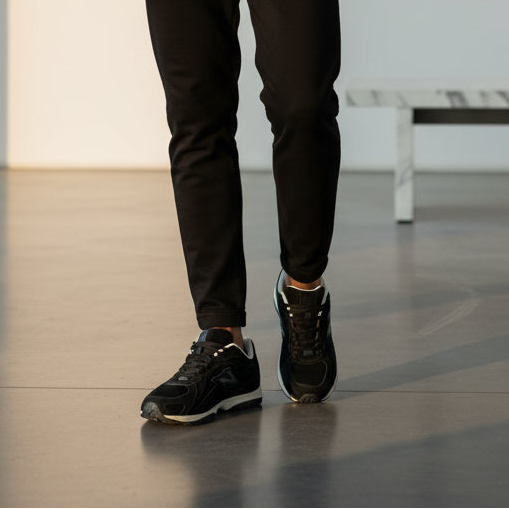 New Balance 204 L – 10A Premium sneakers with top-quality build, comfort, and stylish design for everyday wear.