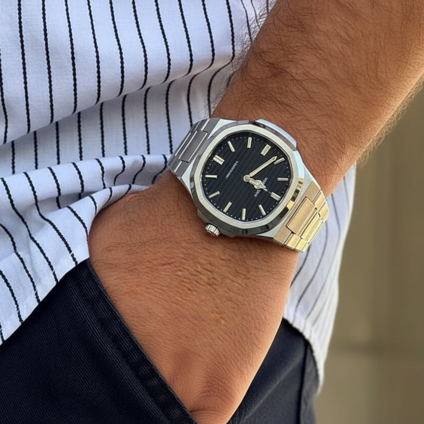 Luxury Stainless Steel Watch – Elegant minimalist premium timepiece for men with durability, style, and precision.