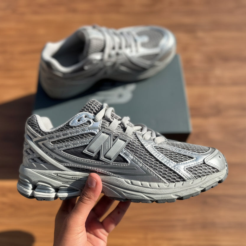 New Balance 1906R – Premium quality sneakers with top craftsmanship, comfort, and stylish performance design.