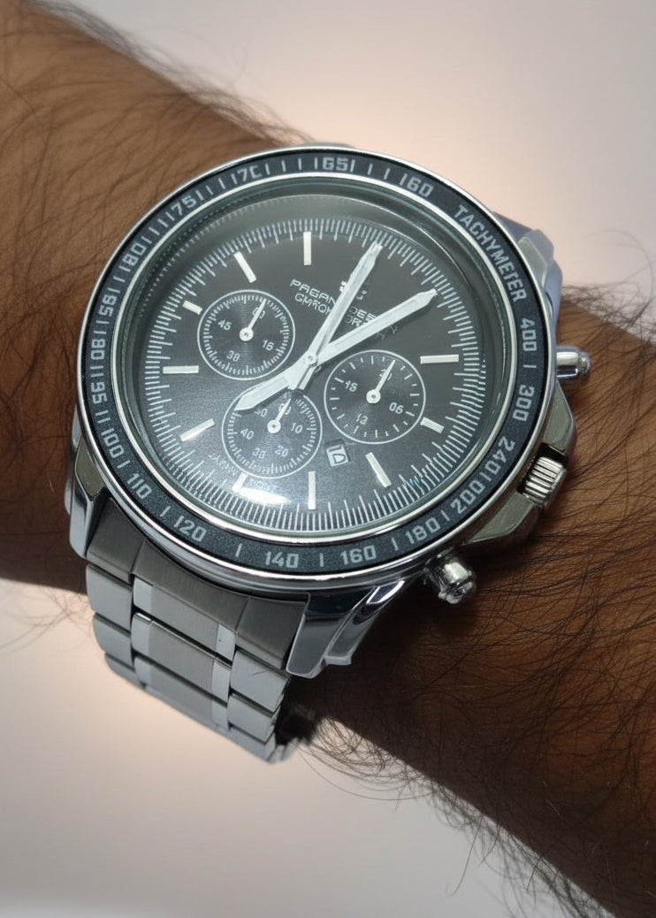 Men Silver Stainless Steel Strap Watch – Premium classic timepiece with elegant design, durable build, and precise movement.