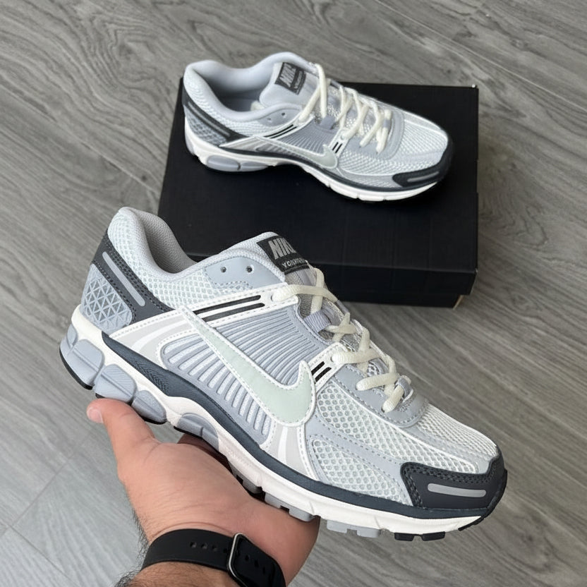Nike Zoom Vomero 5 White – Premium comfort running shoes with top cushioning, durability, and stylish design.
