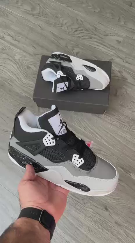 Jordan Retro 4 – Semi UA premium leather sneakers in white-red with top-quality build, comfort, and stylish design.